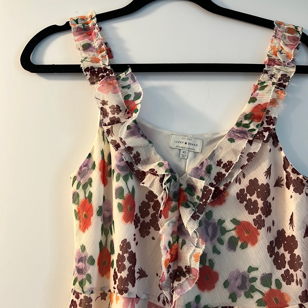Lucky Brand - adorable blouse like tank top